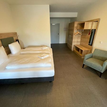 Hotel Am Pferdemarkt Aurich Esterno foto