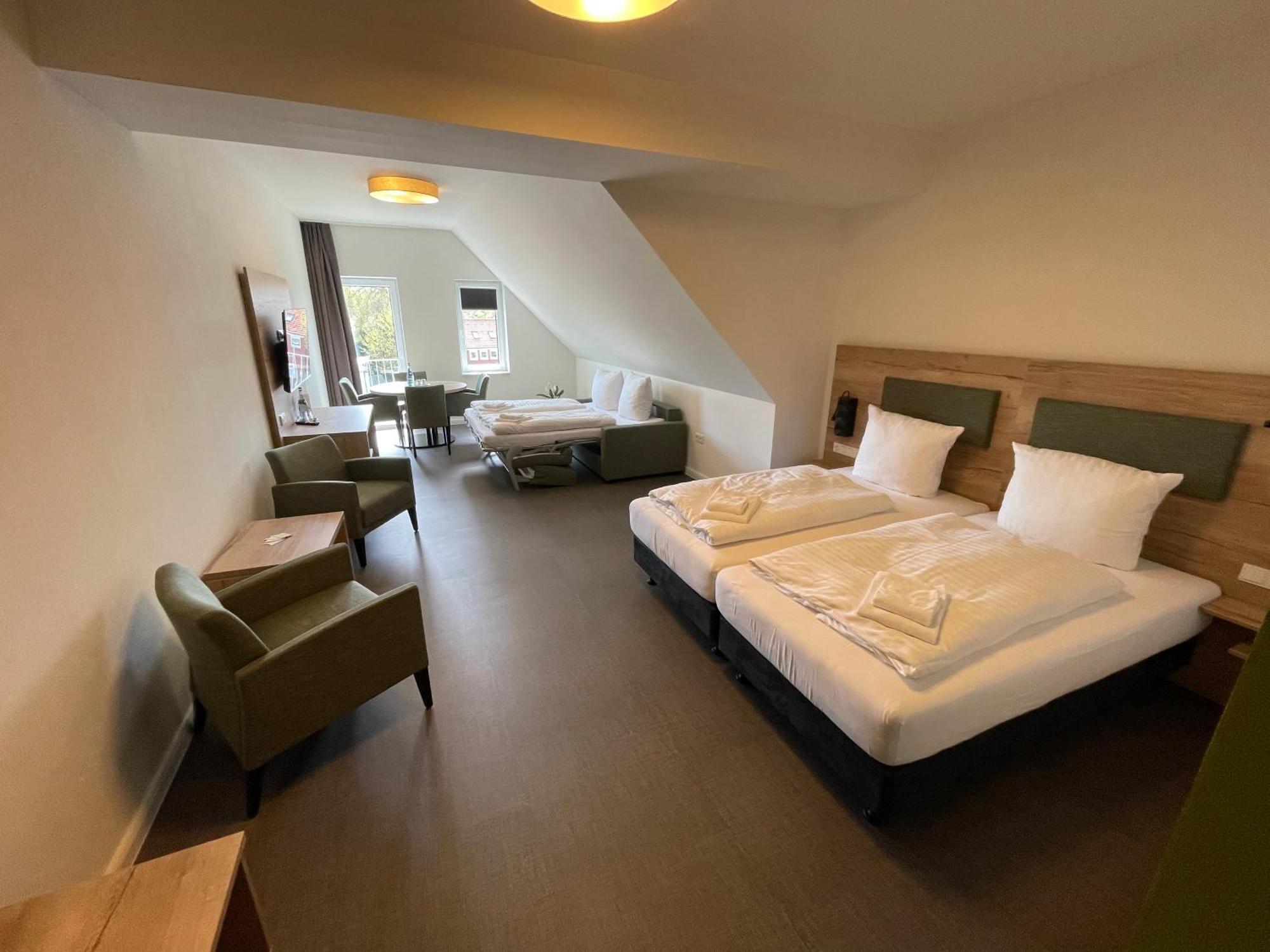 Hotel Am Pferdemarkt Aurich Esterno foto