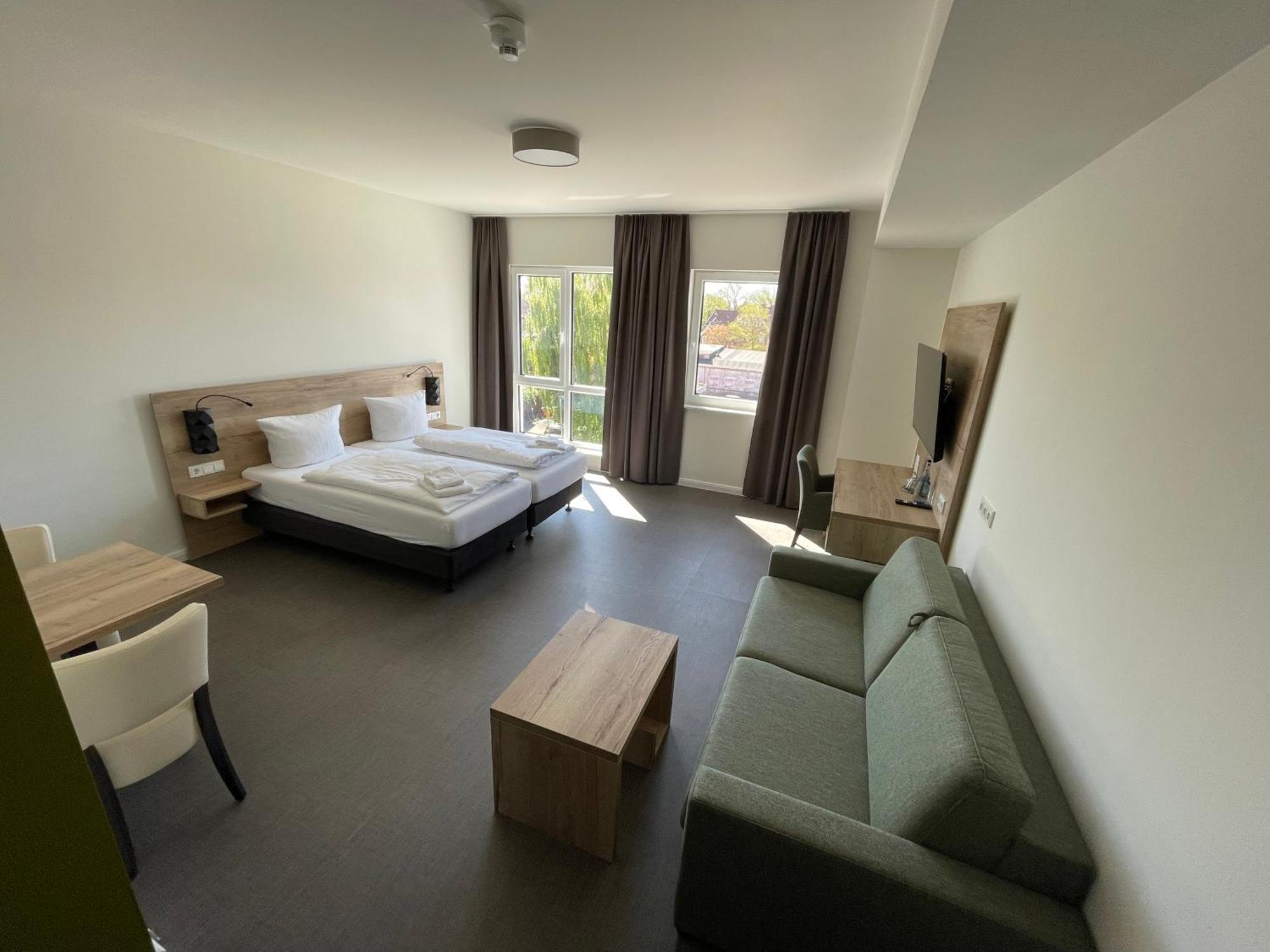 Hotel Am Pferdemarkt Aurich Esterno foto