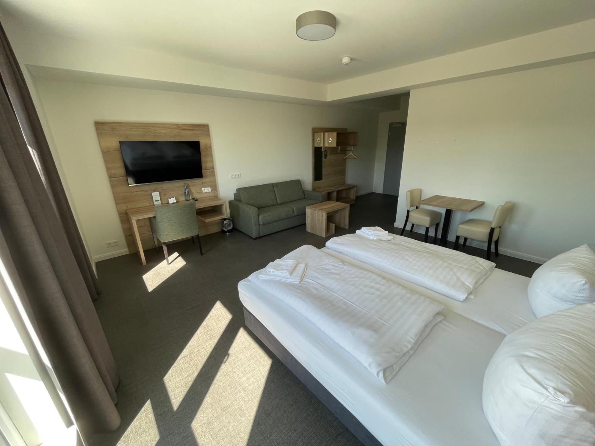 Hotel Am Pferdemarkt Aurich Esterno foto